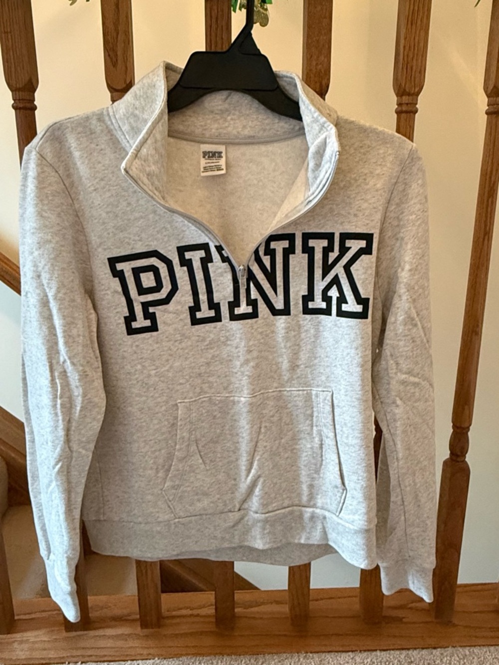 PINK Victoria's Secret Light Gray Quarter-Zip Pullover with Black Logo [L]